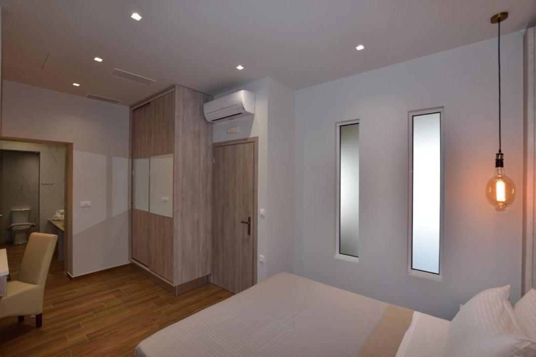 Gonis Grand Luxury Suite 帕琉乔拉 外观 照片