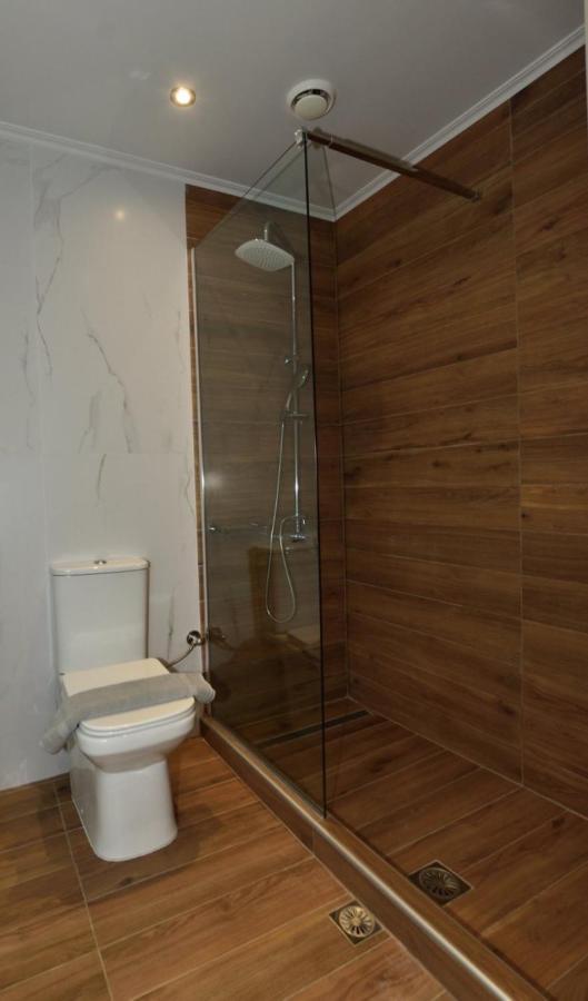 Gonis Grand Luxury Suite 帕琉乔拉 外观 照片